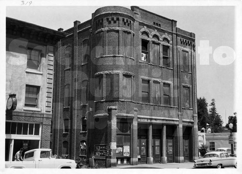 Van Voorhies-Phinney Collar Factory on Fifth Street