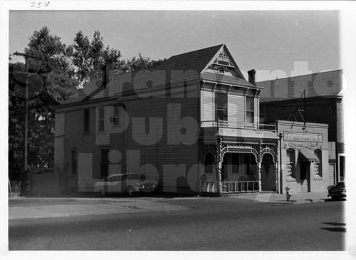 Second Street: 1217 and 1219