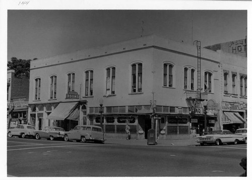 K Street: 201 through 205; Second Street: 1023 through 1029