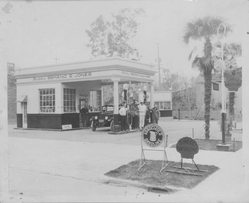 Bobby Schang and Lloyd Jones Service Station