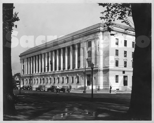 United States Post Office Building at Ninth and I Streets
