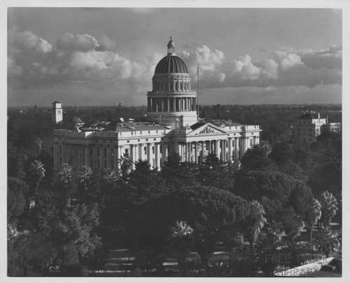 California State Capitol Building, West Front