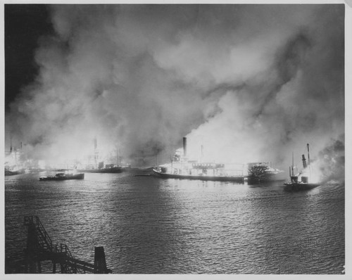 Fire on the Sacramento River between I and M Street Bridges