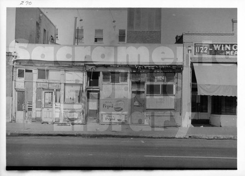Third Street, 1122 through 1128