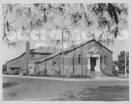 Sacramento Public Library; Oak Park Branch