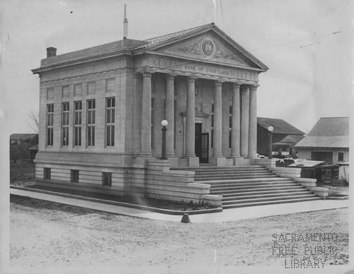 Bank of Courtland