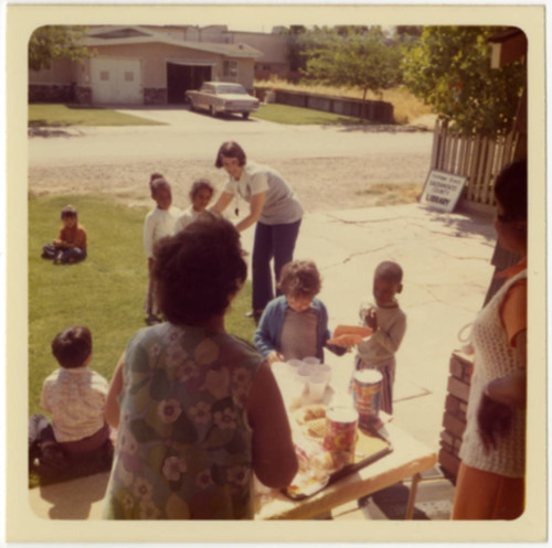 Room Mothers and Teacher at Fruitridge Branch