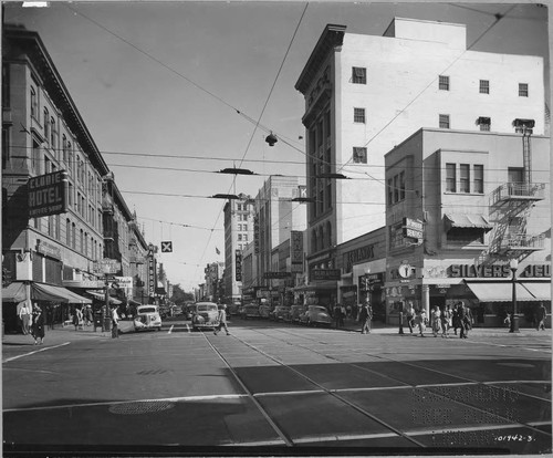 Eighth and K Streets Looking East