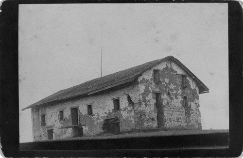 Sutter's Fort Central Building