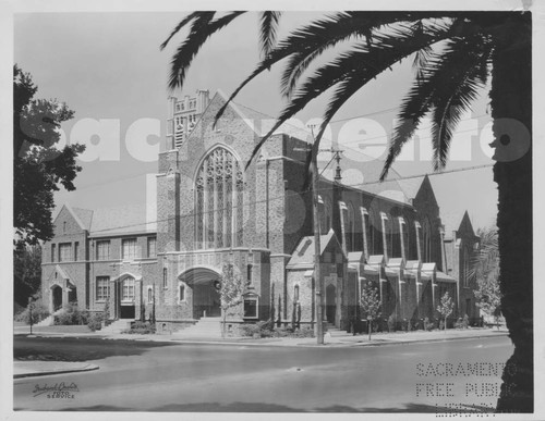 Side View of the First Baptist Church