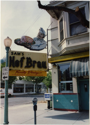 Sam's Hof Brau