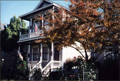 Alkali Flat House: 511 Eighth Street