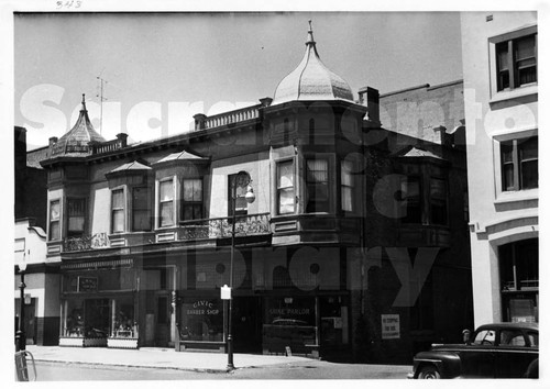 Sixth Street: 916 through 920