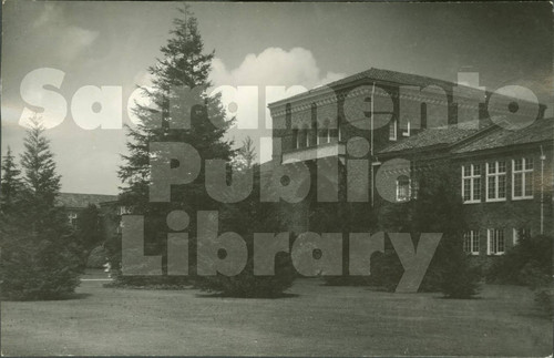 Sacramento Junior College - Main Entrance