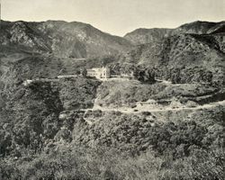 Rindge mansion on Laudamus Hill — Calisphere
