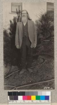 W.E. Cooper, "The Hermit of Dos Rios, Mendocino County," at Berkeley. Jan. 1931