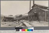 Log slip and hoist. Weed Lumber Company, Weed, California. June, 1920. E. F