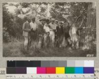 Dr. D. T. McDougal of the Carnegie Coastal Laboratory demonstrates the dendrograph to the 1925 Silviculture Class. Dr. Ulalev of Masarek University, Russia, at left