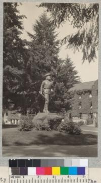 At the University of Oregon, July 4th. The Pioneer Statue