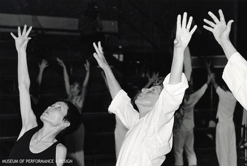 Anna Halprin with other performers in "Circle the Earth"