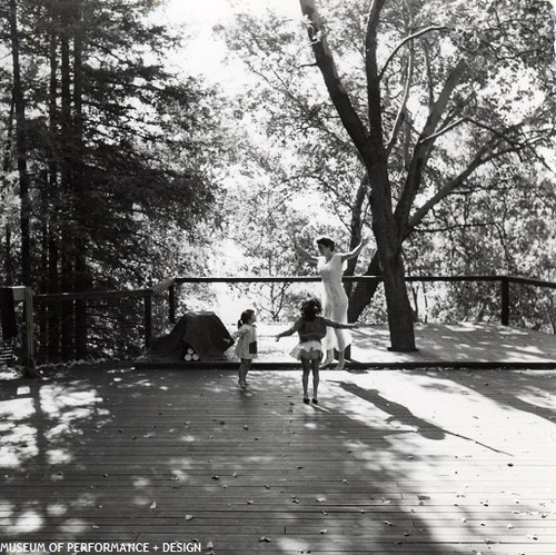 Anna Halprin, Daria Halprin and Rana Halprin on the dance deck, 1957