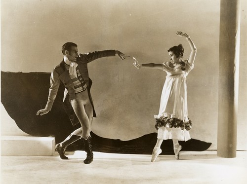 Lew Christensen and Ruthanna Boris [?] in William Dollar's Promenade