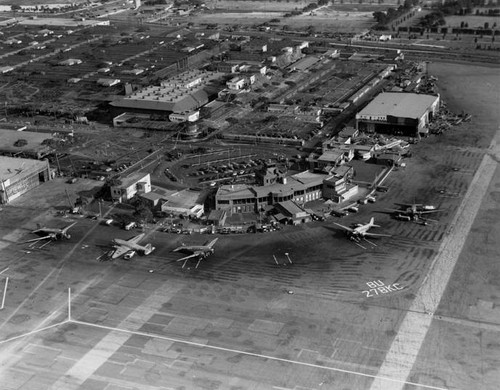 Lockheed Air Terminal, 1942