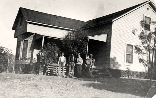 Old Cheney House, around 1908. Topanga, Calif