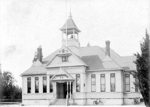 Lankershim School, built 1889