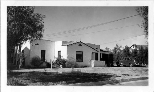 Cometa Street home in San Fernando, circa late 1930s