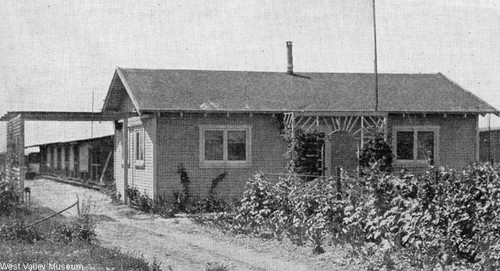 Weeks Poultry Community house, circa 1927