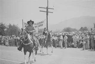 Richard Arlen and Wife on Horseback at the Sunland-Tujunga Fiesta