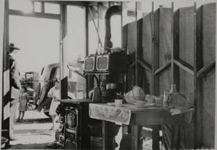 Unfinished and occupied dwelling, Canoga Park, 1938