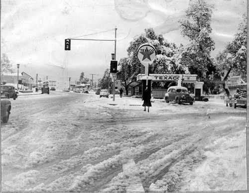 Snow in Tujunga