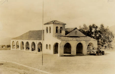 Plainview Avenue School