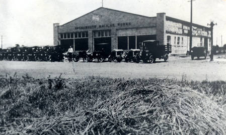 Garage east side of Owensmouth, 1924