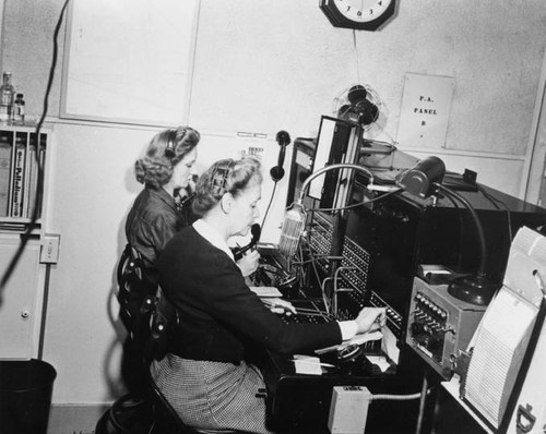 Lockheed Air Terminal switchboard, Burbank, 1944