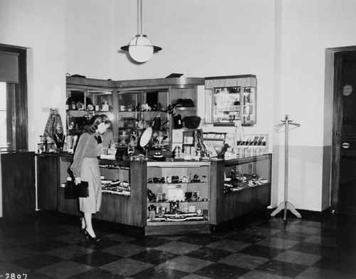 Lockheed Air Terminal Lobby, ca. 1950