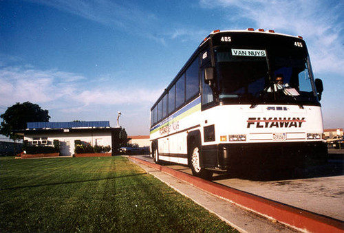 FlyAway bus terminal, 1995