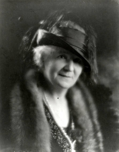 Susie Solomon Weil, Fred Solomon’s sister