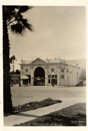 Cody Theater, San Fernando, 1923