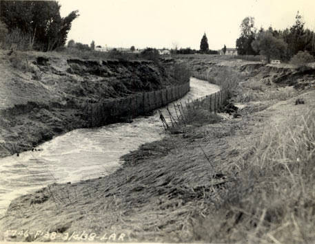 Los Angeles River flood, Studio City, 1938