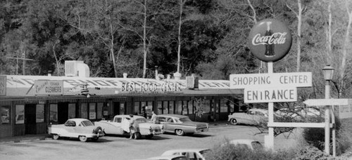 Topanga Shopping Center, circa 1962