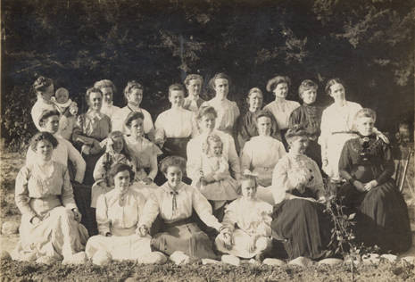 Ladies Aid members, 1910