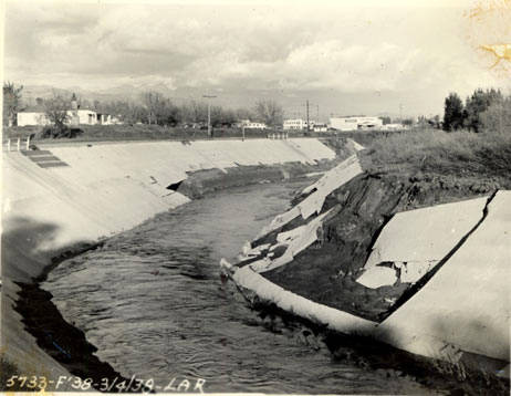 Los Angeles River - flood of 1938 - confluence of Tujunga Wash and LA River