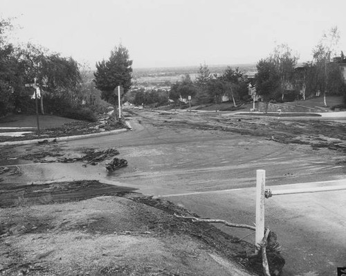 Flood damage in Burbank, 1964