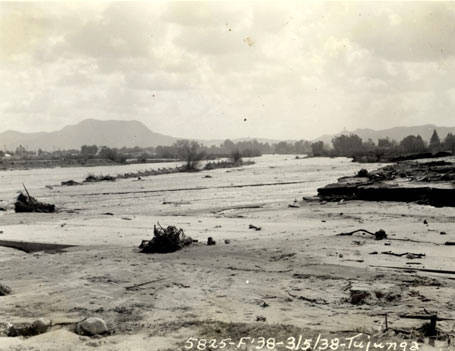Tujunga Wash flood (East Channel), Studio City, 1938