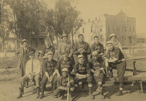 San Fernando Baseball Team, 1910