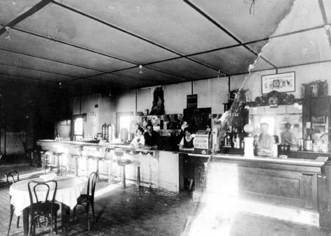 El Camino Cafe, Calabasas, 1922