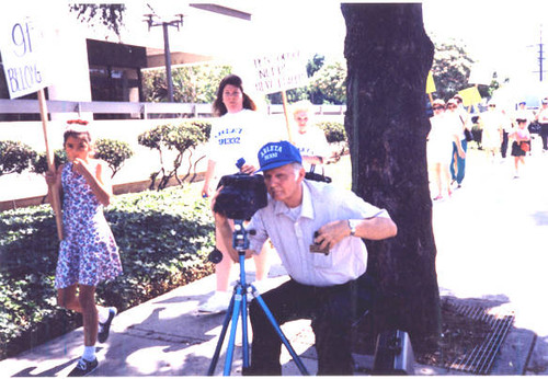 Arleta residents protesting removal of post office, 1994